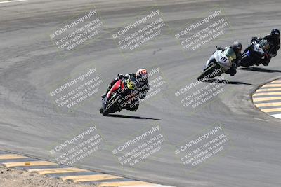 media/Apr-20-2025-CVMA (Sun) [[39090e8767]]/Race 11-500-350 Supersport (Holeshot)/